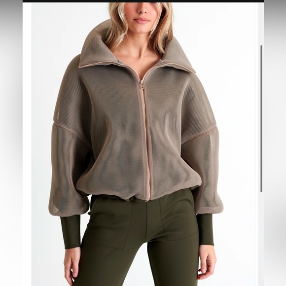 Shan Khaki 3D mesh puffer jacket - Picture 5 of 6